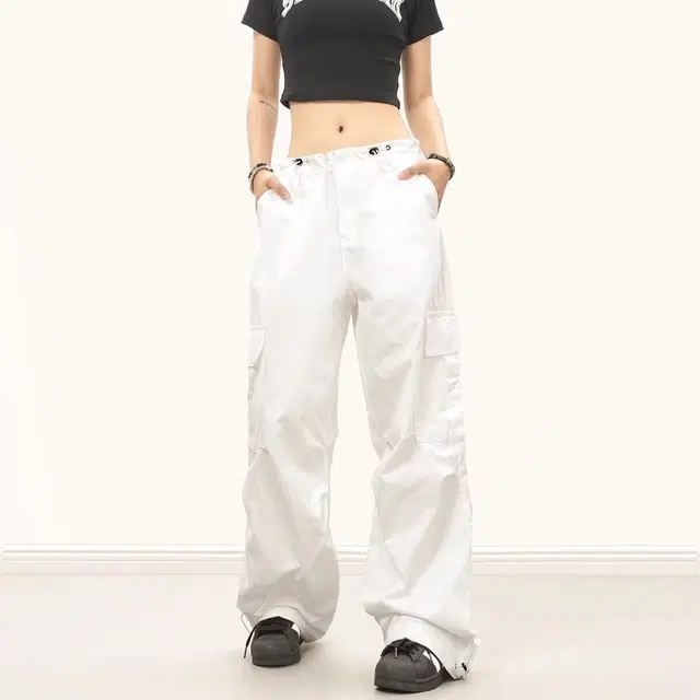 欧迪芬 宽松舒适休闲百搭复古高腰简约大方工装裤 女款