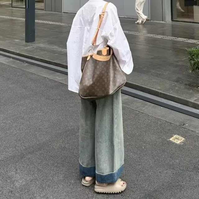 欧迪芬 复古高腰垂感卷边阔腿女夏季宽松显瘦小个子直筒微喇叭裤子牛仔裤 女款 蓝色