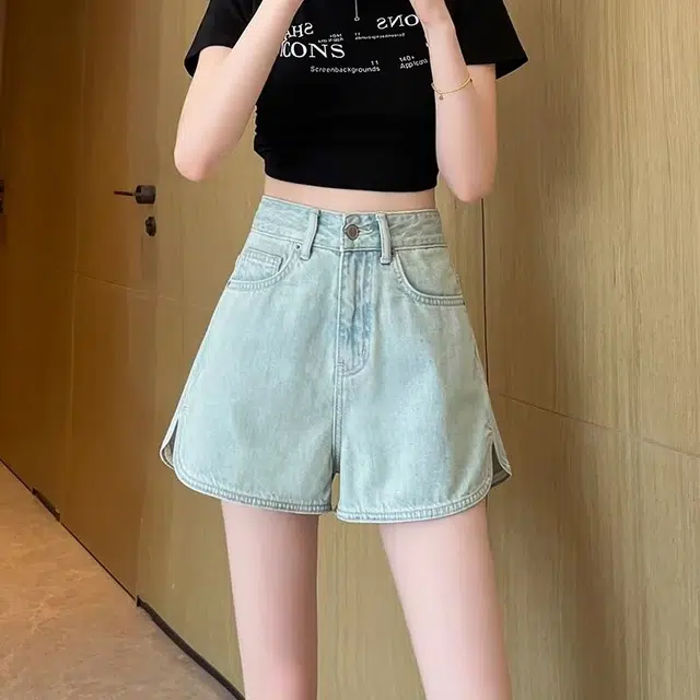 欧迪芬 时尚百搭显瘦显高阔腿简约舒适高腰牛仔短裤 女款 浅蓝