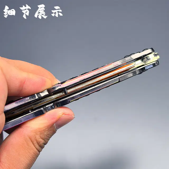 礼莎 雷光焰影甩刀蝴蝶刀金属武器 成品模型