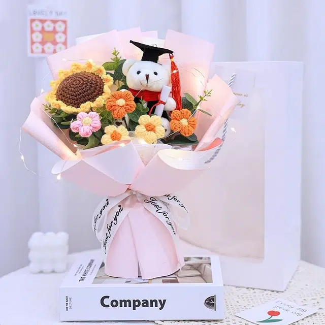 礼莎 博士熊针织花束 创意生日娃娃公仔 玩偶周边