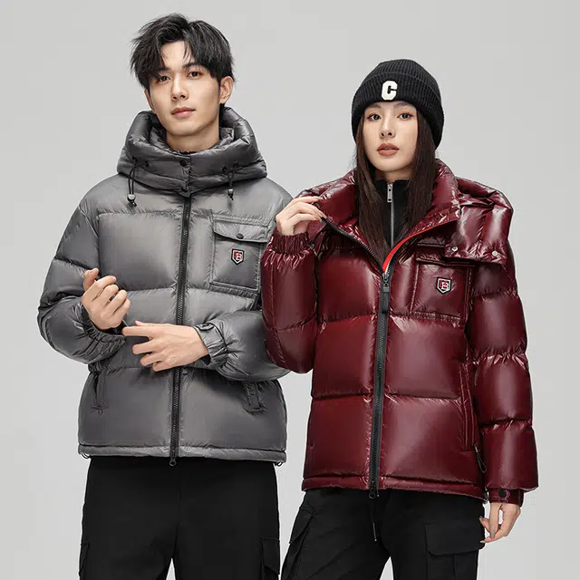 鸭鸭 时尚百搭加厚鸭绒保暖休闲短款连帽羽绒服 男女同款