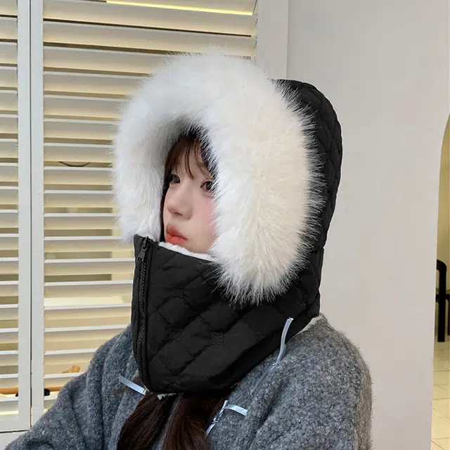 浪莎 加厚加绒保暖护耳雷锋帽子女生冬季防风防寒围脖一体帽骑车羽绒棉帽 涤纶 绒线帽 女款