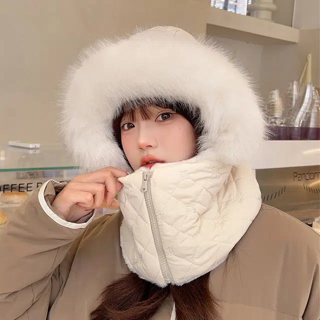 浪莎 加厚加绒保暖护耳雷锋帽子女生冬季防风防寒围脖一体帽骑车羽绒棉帽 涤纶 绒线帽 女款