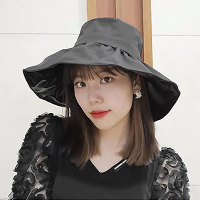 浪莎 黑胶遮阳防晒户外出行可折叠塑形大檐 聚酯纤维 渔夫帽 女款