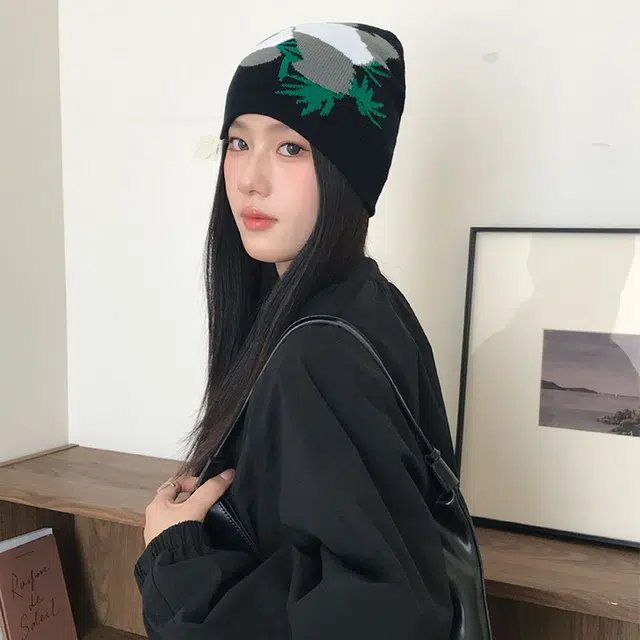 浪莎 秋冬国风可爱熊猫提花针织帽保暖防风护耳套头 腈纶 绒线帽 男女同款情侣款