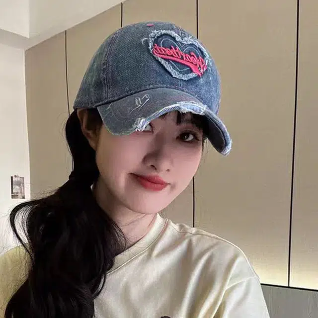 浪莎 春夏季爱心水洗做旧牛仔刺绣棒球帽户外出行甜酷辣妹防晒遮阳时尚潮流百搭大头围显脸小 棉 鸭舌帽 男女同款情侣款