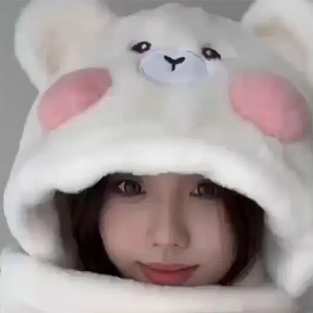 【萌趣可爱】 浪莎 圆腮红可爱小熊帽子围巾手套一体女生冬季保暖加绒加厚骑车防寒围脖绒线帽三合一 涤纶 绒线帽 女款