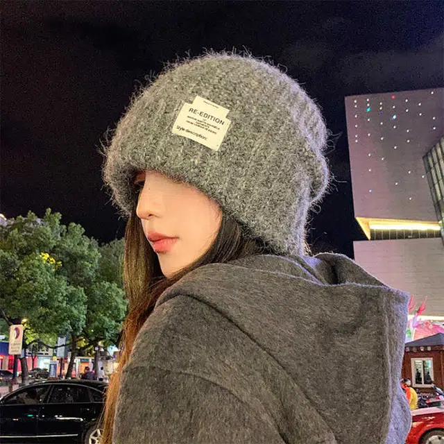 浪莎 新款冬季大头围保暖毛线帽男女情侣款显脸小宽松护耳包头针织绒线帽 涤纶 绒线帽 男女同款情侣款