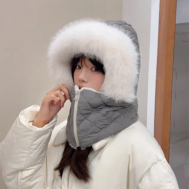 浪莎 加厚加绒保暖护耳雷锋帽子女生冬季防风防寒围脖一体帽骑车羽绒棉帽 涤纶 绒线帽 女款