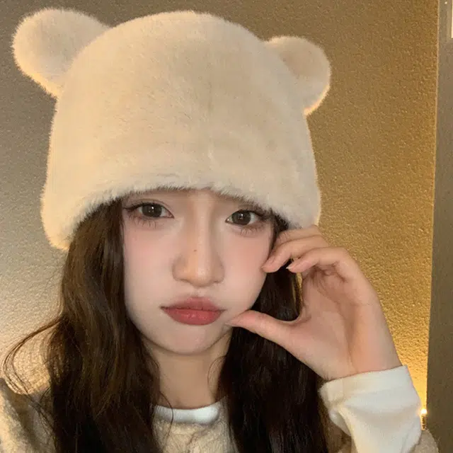 浪莎 减龄小熊耳朵毛绒帽女款秋冬新款仿貂毛百搭护耳帽学生甜美可爱冷帽 涤纶 绒线帽 女款
