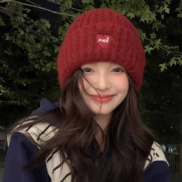 浪莎 安可拉红显白保暖针织绒线帽子女生秋冬款日常通勤百搭护耳显脸小毛线帽 腈纶 绒线帽 女款