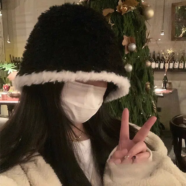 浪莎 黑色毛绒水桶帽秋冬季韩版显脸小大头围保暖 腈纶 渔夫帽 女款