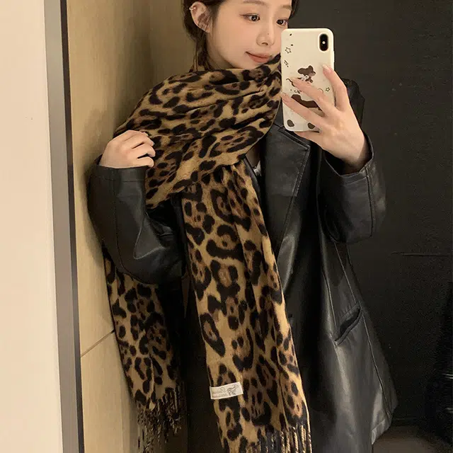 浪莎 甜酷风复古豹纹流苏绒线围巾男女情侣款千禧辣妹风秋冬加厚保暖披肩围脖 礼盒装 绒线围巾 男女同款情侣款