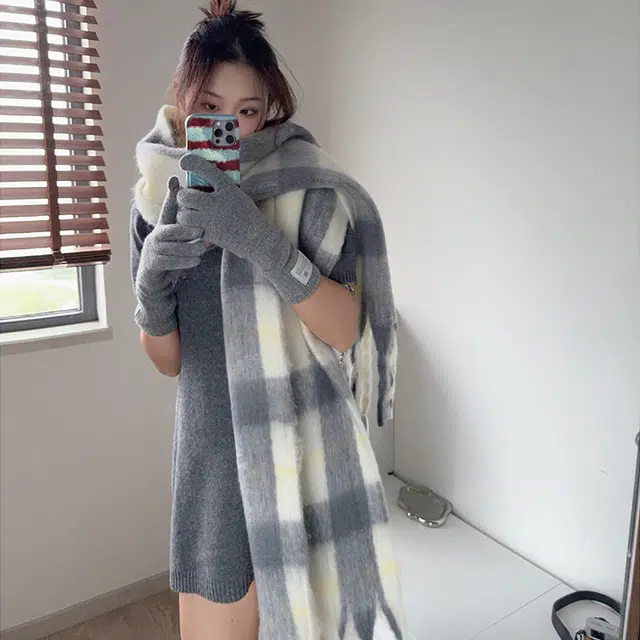 浪莎 苍兰格子学生高级感软乎乎浅色系加长保暖礼盒装 涤纶 绒线围巾 男女同款情侣款