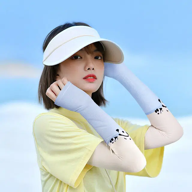 浪莎 可爱熊猫印花 冰丝户外运动骑车 防晒袖 男女同款情侣款