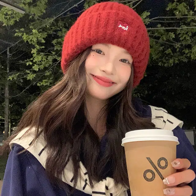 浪莎 安可拉红显白保暖针织绒线帽子女生秋冬款日常通勤百搭护耳显脸小毛线帽 腈纶 绒线帽 女款