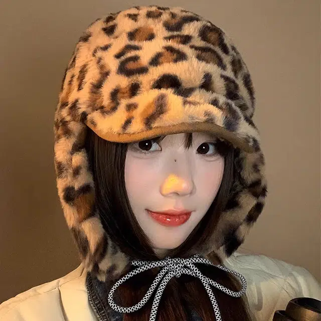 浪莎 超酷风复古豹纹系带雷锋帽子女生冬天甜酷辣妹保暖护耳毛绒飞行帽 涤纶 雷锋帽 女款