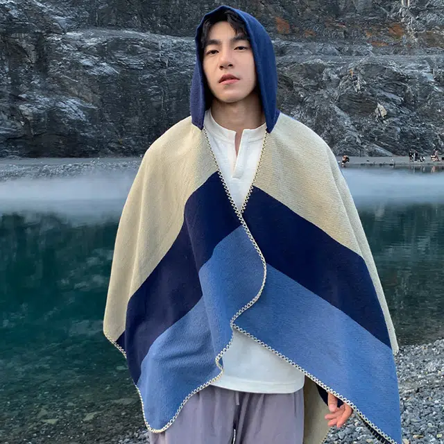 浪莎 拼色条纹连帽斗篷披肩民族风旅游外搭保暖高级感围巾 男女同款情侣款 礼盒装 披肩 男女同款情侣款