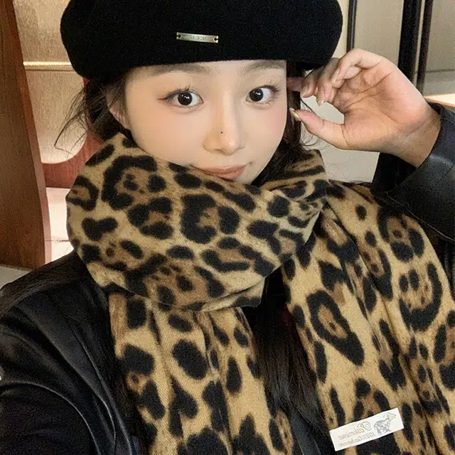 浪莎 甜酷风复古豹纹流苏绒线围巾男女情侣款千禧辣妹风秋冬加厚保暖披肩围脖 礼盒装 绒线围巾 男女同款情侣款