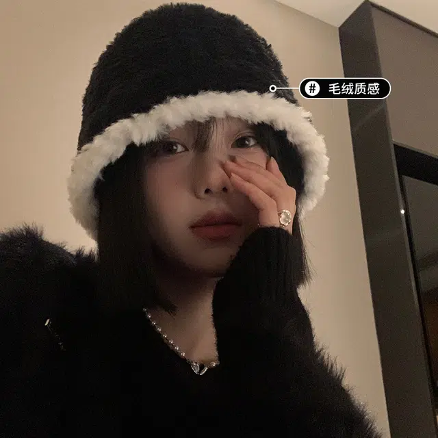 浪莎 黑色毛绒水桶帽秋冬季韩版显脸小大头围保暖 腈纶 渔夫帽 女款