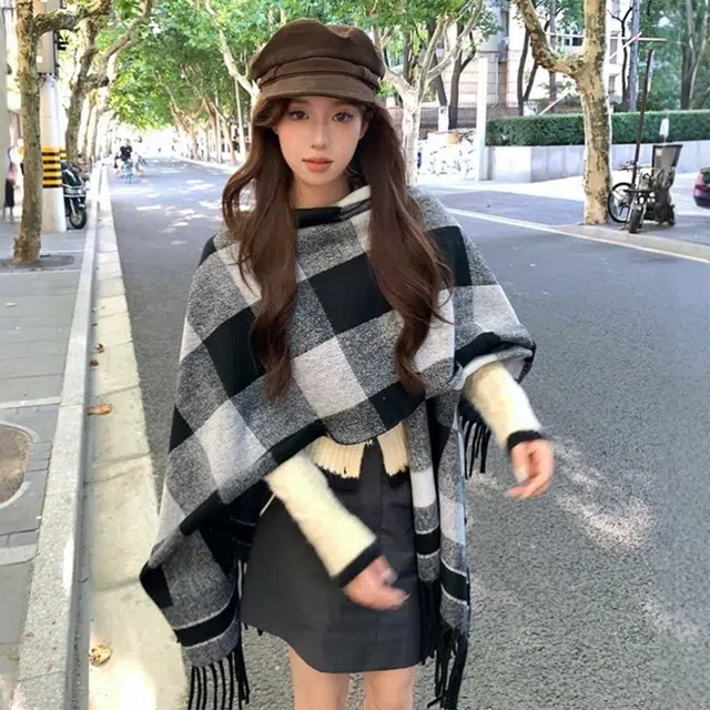 浪莎 优雅格子旅游保暖百搭高级感 聚酯纤维 披肩 女款