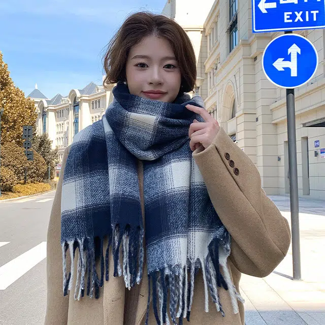 浪莎 韩系复古格纹氛围感学生保暖百搭 心动礼盒装 聚酯纤维 绒线围巾 男女同款情侣款