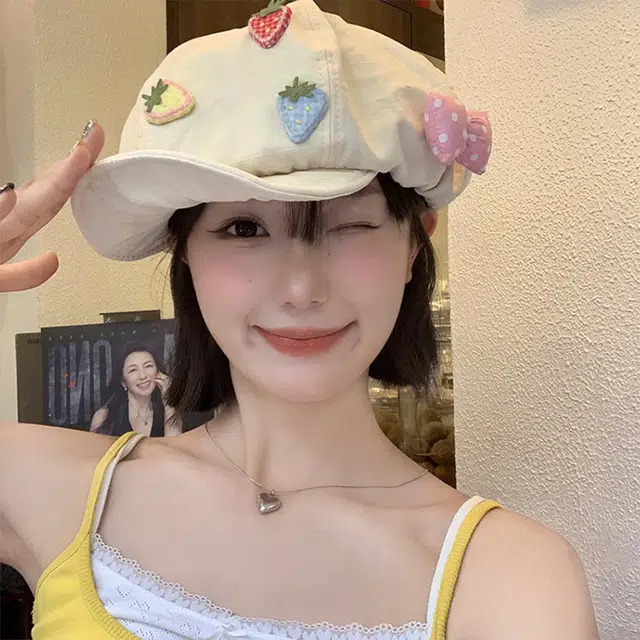 浪莎 甜妹草莓蝴蝶结大头围云朵显脸小 棉 贝雷帽 女款
