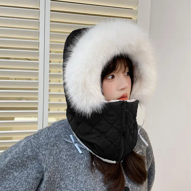 浪莎 加厚加绒保暖护耳雷锋帽子女生冬季防风防寒围脖一体帽骑车羽绒棉帽 涤纶 绒线帽 女款
