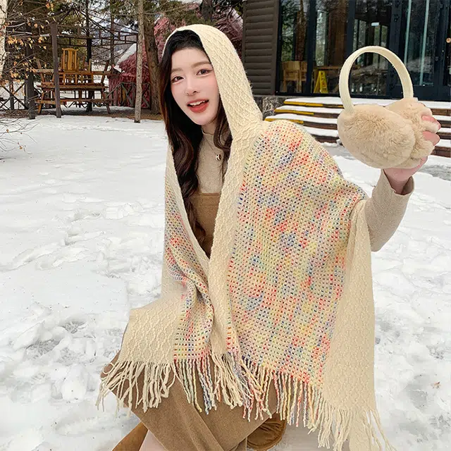 【暖冬力荐】 浪莎 套头连帽民族风披肩女生云南丽江旅行装饰外搭长款复古斗篷流苏披风围巾 礼盒装 披肩 女款