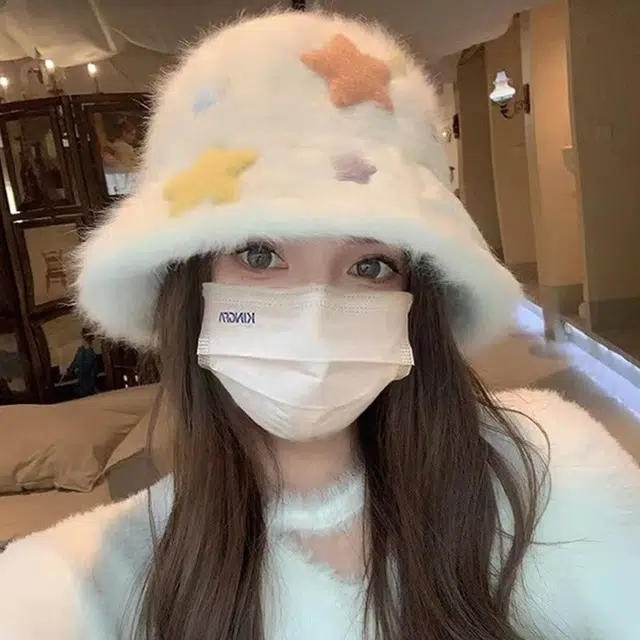 浪莎 小清新学院风星星渔夫帽女生秋冬季可爱毛绒帽子保暖显脸小水桶帽 涤纶 渔夫帽 女款