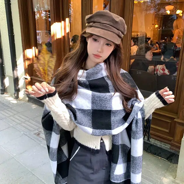 浪莎 优雅格子旅游保暖百搭高级感 聚酯纤维 披肩 女款
