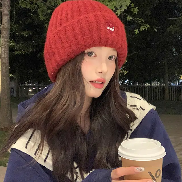 浪莎 安可拉红显白保暖针织绒线帽子女生秋冬款日常通勤百搭护耳显脸小毛线帽 腈纶 绒线帽 女款