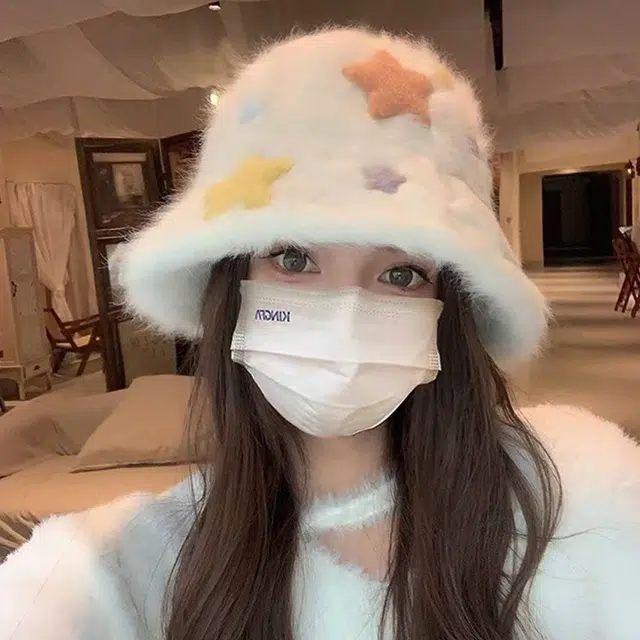 浪莎 小清新学院风星星渔夫帽女生秋冬季可爱毛绒帽子保暖显脸小水桶帽 涤纶 渔夫帽 女款