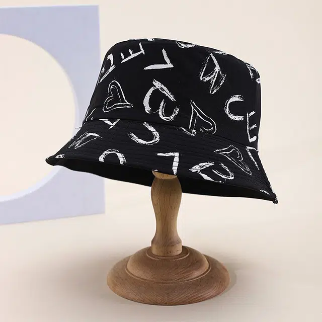 浪莎 字母印花涂鸦潮人小众设计街头时尚高顶显脸小 棉 渔夫帽 男女同款情侣款