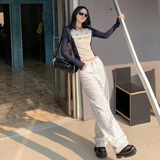 花蔓色 韩版印花复古碎花小众设计感宽松百搭阔腿垂感直筒高腰拉链韩系窄版显瘦减龄牛仔裤 女款 白色
