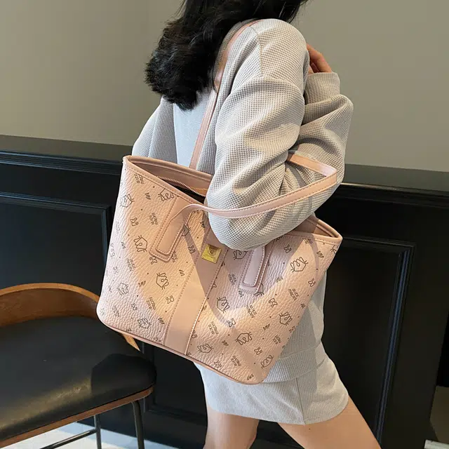 Miss Angel ins PU