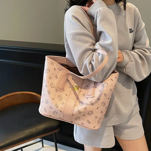 Miss Angel ins PU