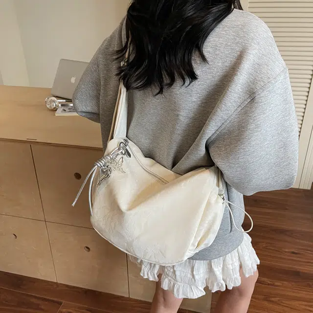 Miss Angel ins PU