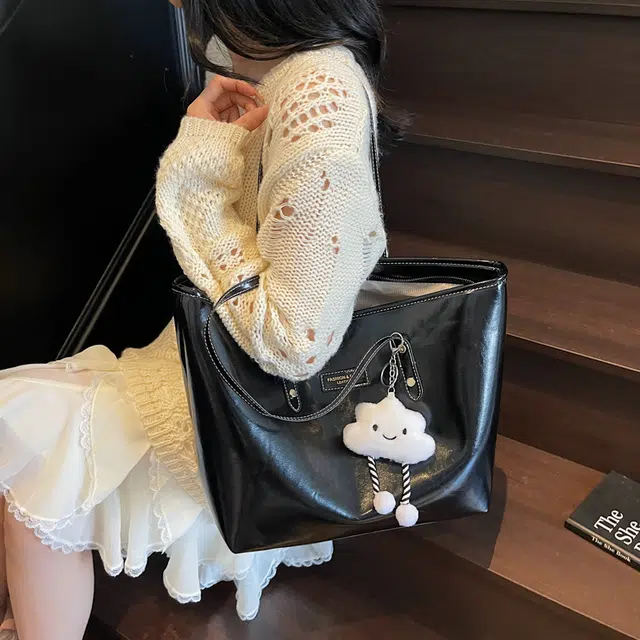 Miss Angel PU Tote