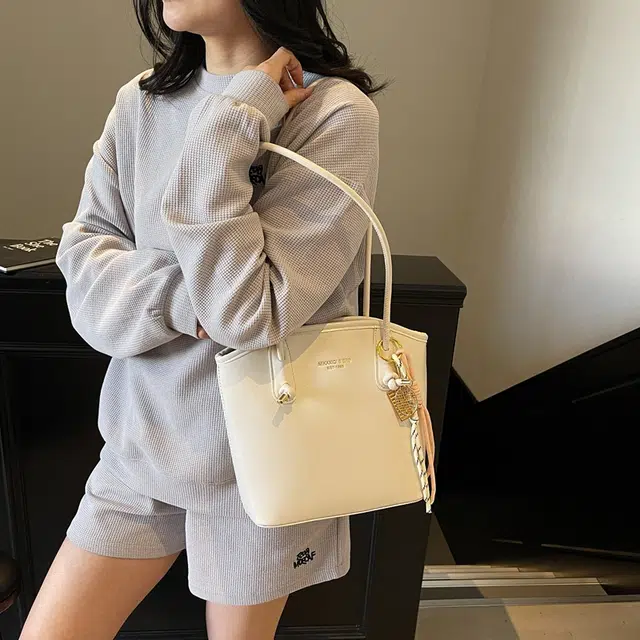 Miss Angel PU Tote