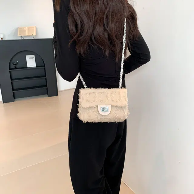 Miss Angel ins