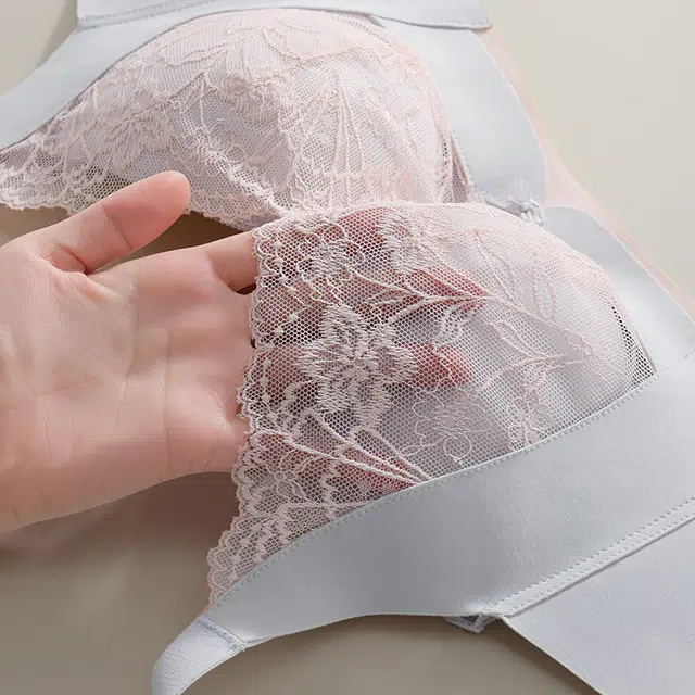 慕梵度 蕾丝杯面舒适性感柔软花边内衣女聚拢上托无钢圈上薄下厚防下垂调整型文胸 女款