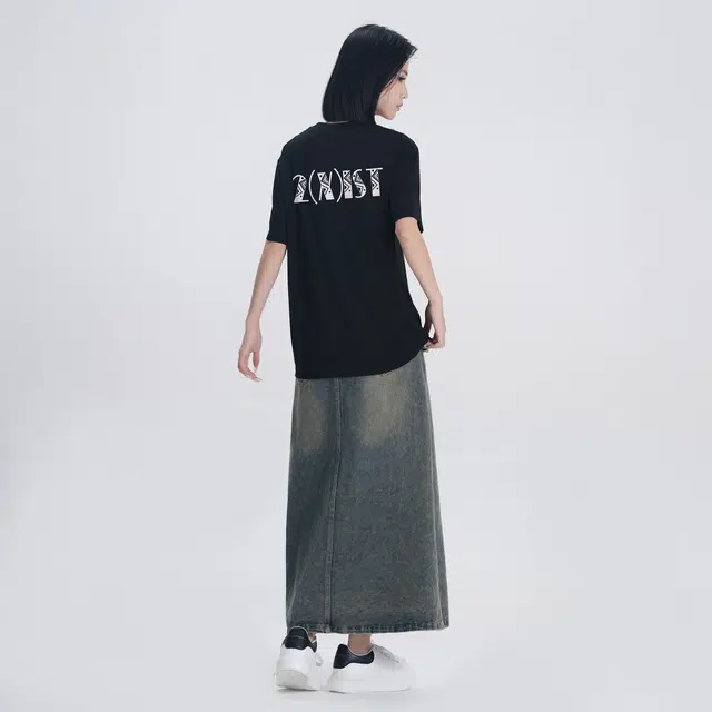 2(X)IST Logo T