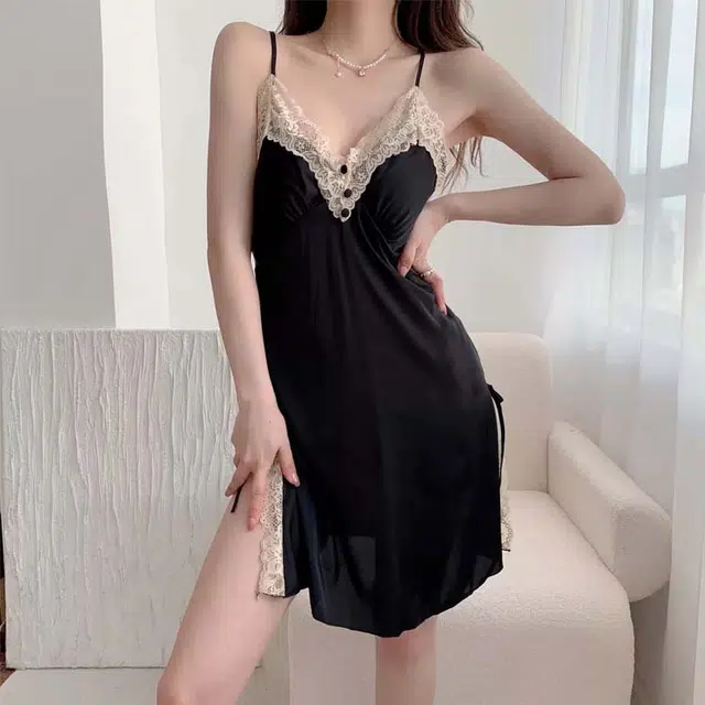 秀黛 性感纯色舒适露背无袖吊带裙睡裙 女款
