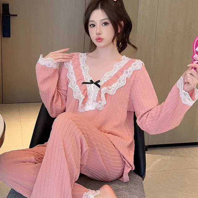V