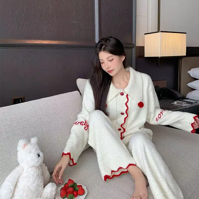 秀黛 韩版可爱半边绒翻领长袖家居服可外穿保暖睡衣套装 女款 白色