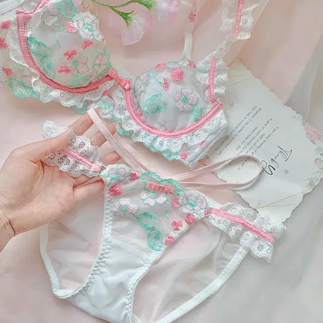 秀黛 浪漫法式碎花少女软钢圈舒适法式甜美三角杯小胸文胸内衣裤套装 女款 白色