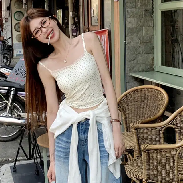 秀黛 韩系纯欲风小碎花蕾丝甜美百搭内搭外穿打底舒适亲肤柔软吊带小清新显瘦性感美背上衣小众透气高级感背心 女款