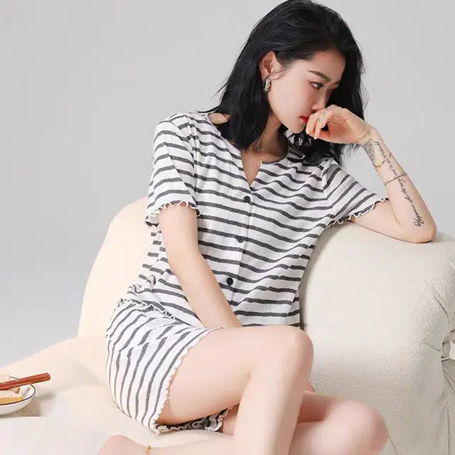 V
